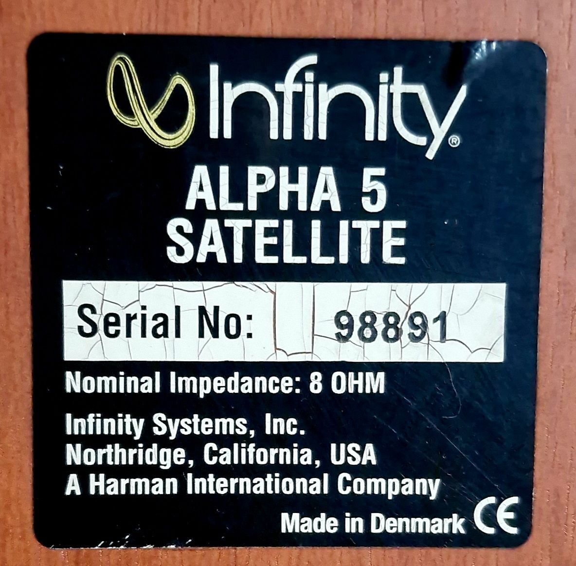 Par de Colunas Satélite INFINITY Alpha 5 Satellite