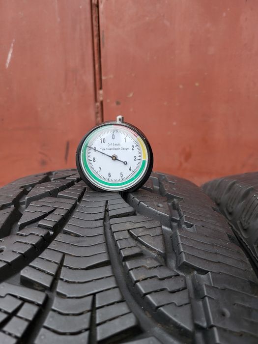 215/70/15C R15C Pirelli Chrono Winter 2шт ціна за 1шт шини