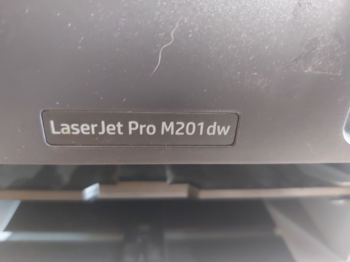 Drukarką Hp Laserjet Pro m201dw