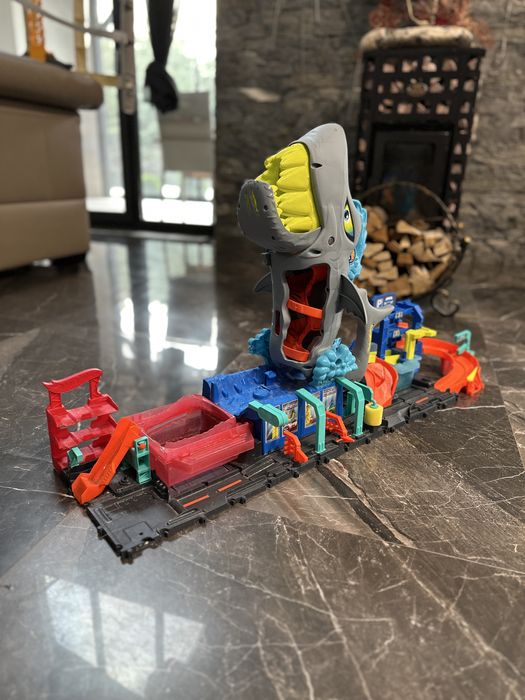 Hot Wheels City Автомийка Суперакула