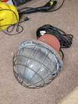 Lampa sodowa uliczna, latarnia, działająca. Industrialna, loftowa.