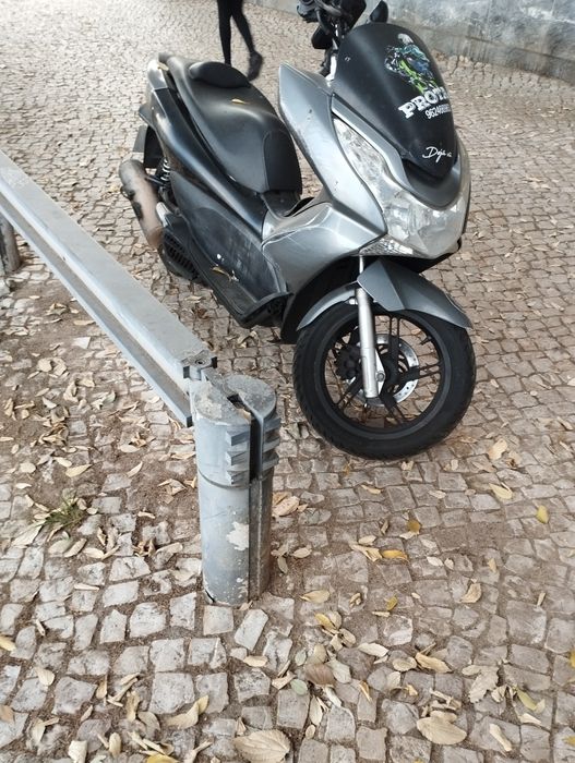 Vento moto PCX 2012