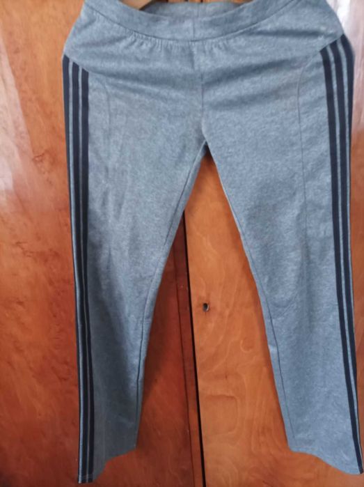 Женские спортивные штаны  Adidas - S, джинсы ,бриджи