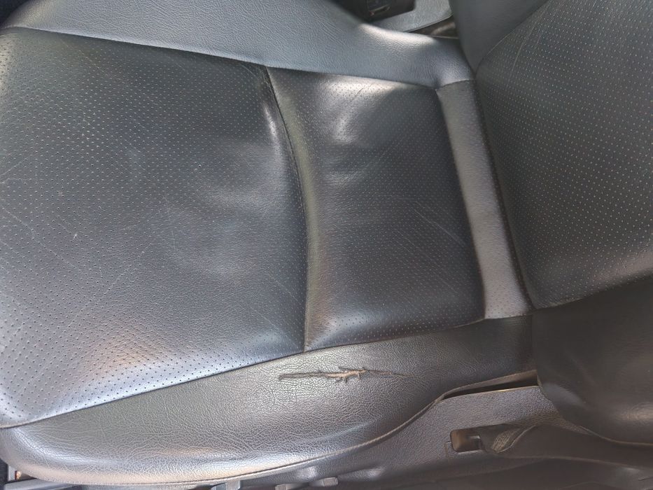 Mercedes-Benz w203 C-Class