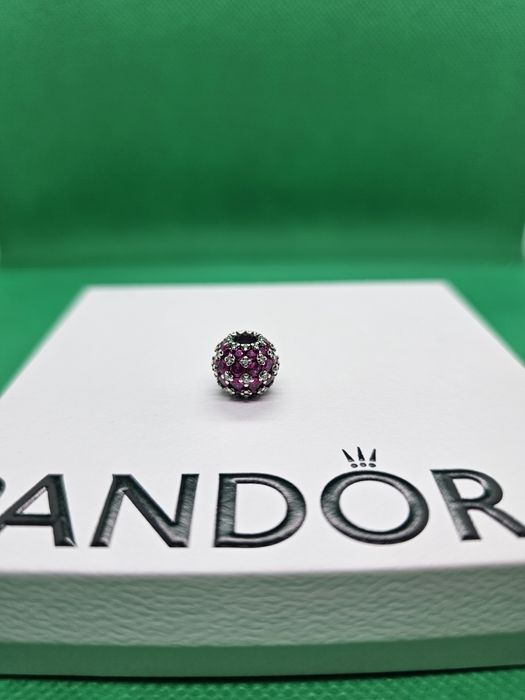 Charms do bransoletki Pandora