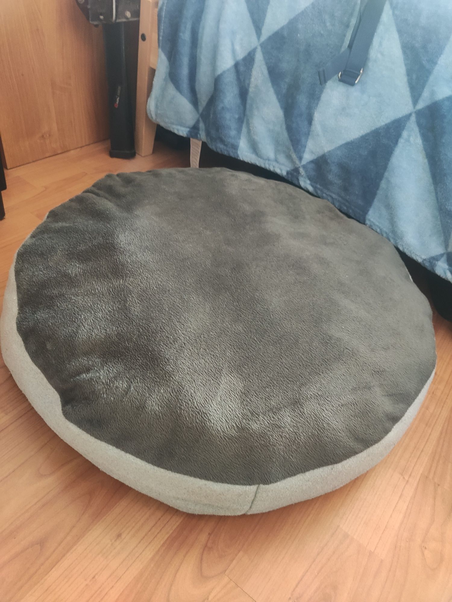 Poduszka legowisko szare dla psa lub kota