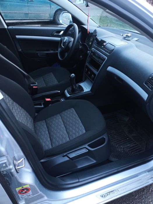 SKODA OCTAVIA A5 1,6диз. 2011рік Універсал.