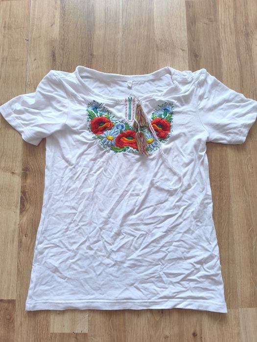 Bluzka góralska 128/134