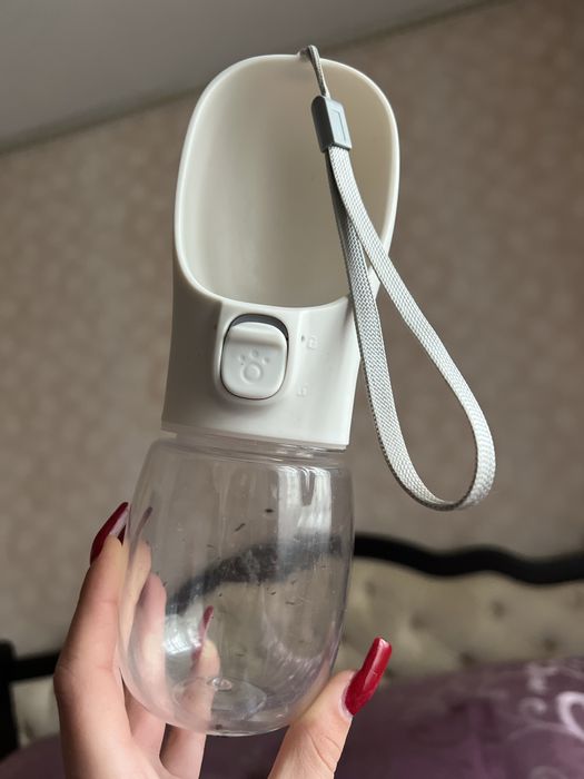 Поїлка для подорожі