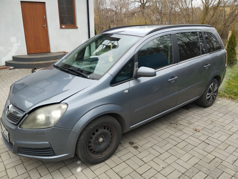 Opel Zafira b 1.8 16 v