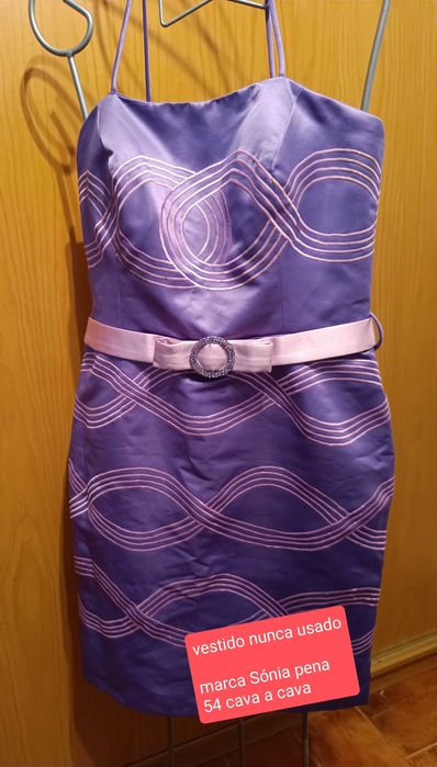 Roupa de senhora cada peça 5 euros