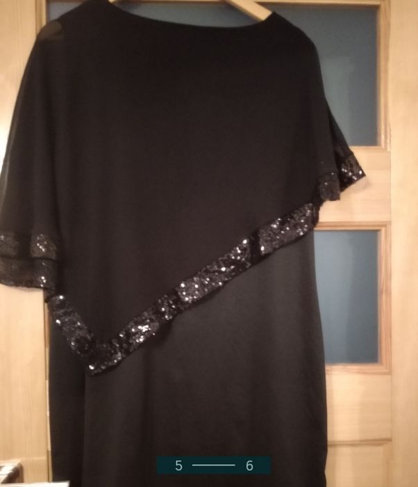 Sukienka z tiulem r48