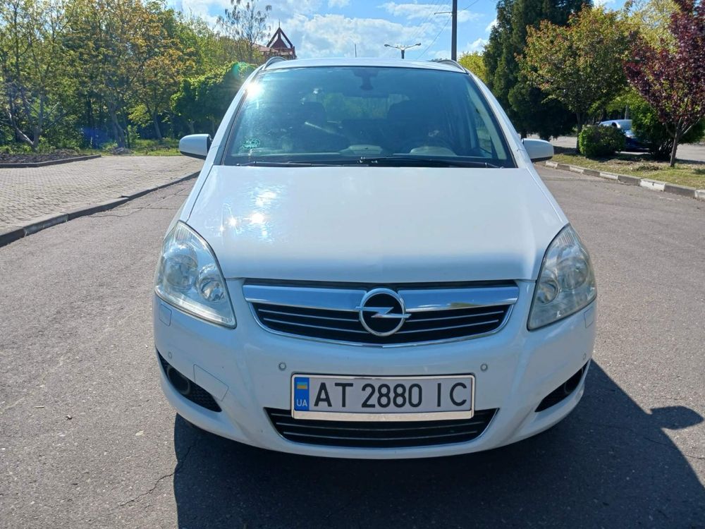 Opel Zafira 2009