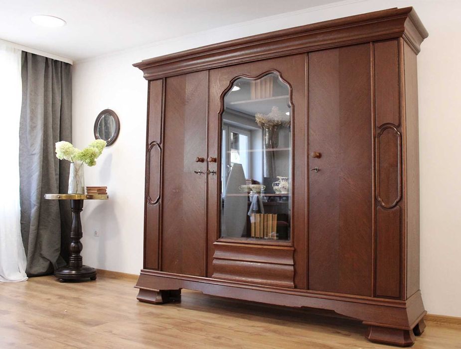 tradycyjna biblioteka międzywojenna 082304