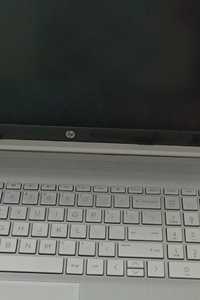 Laptop HP 15-dw3123nw uszkodzony
