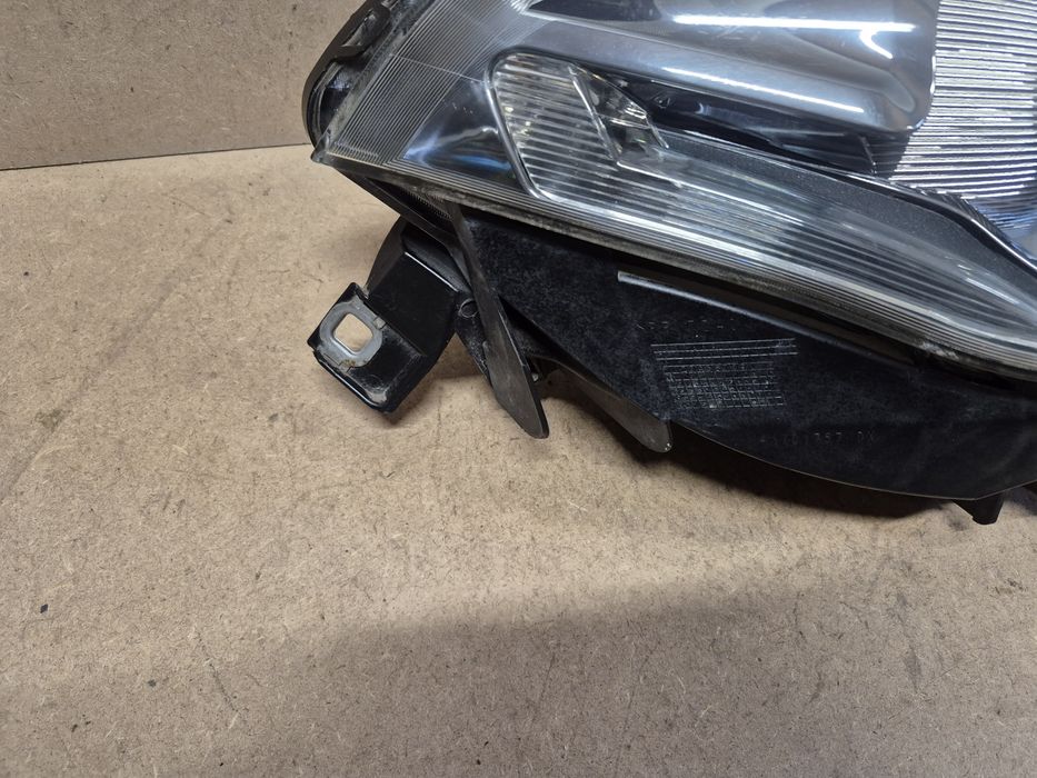 Lampa reflektor fiat croma bravo lift prawy europa zwykly