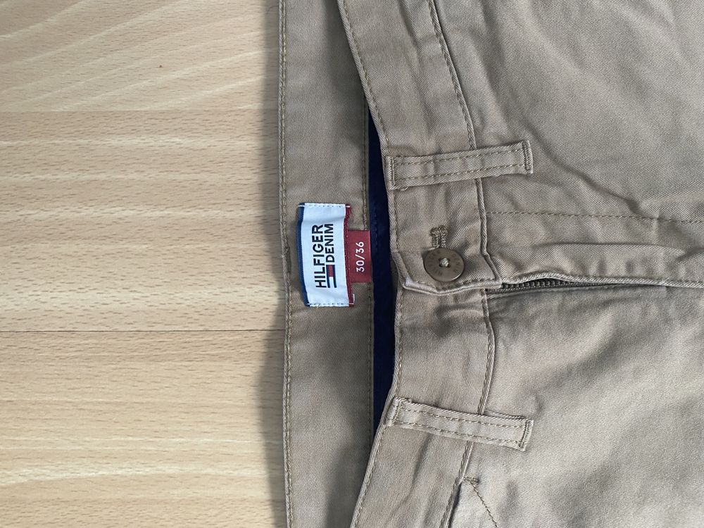 Spodnie Hilfiger Denim 30/36 chinosy stan bdb