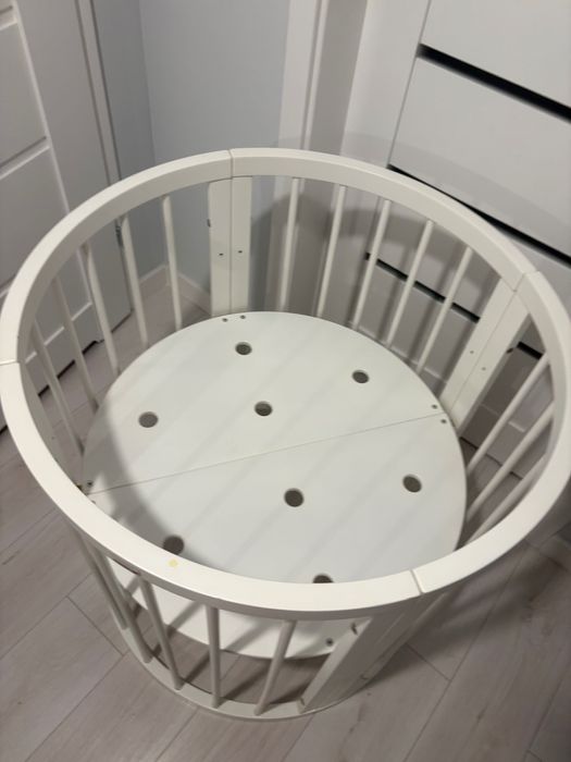 używane łóżeczko w dobrym stanie. Łóżeczko transformujące się