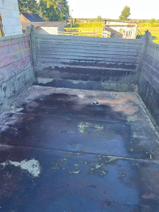 Причіп ГКБ, зіловський з документами.