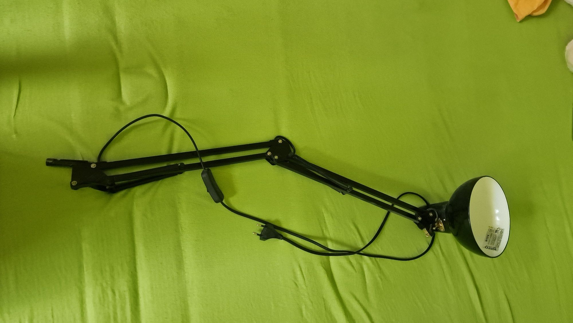4 Lampy biurkowe w bardzo dobrym stanie