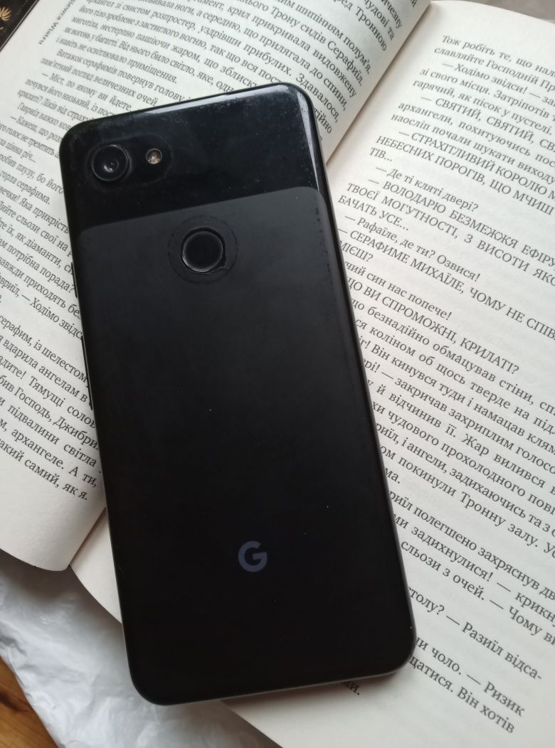 Смартфон Google Pixel3a