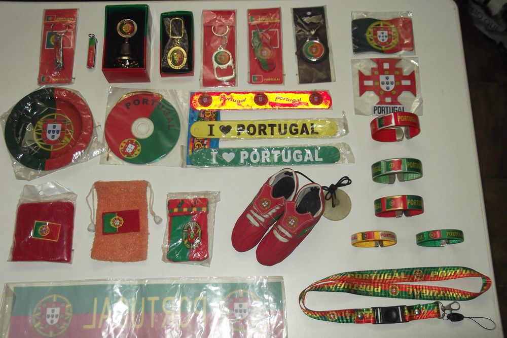 lote 25 peças de Portugal