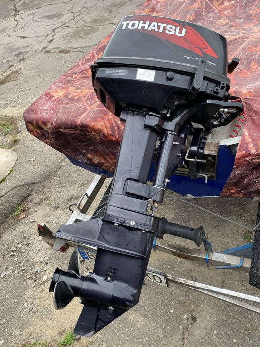 Tohatsu 9.8 лодочный мотор