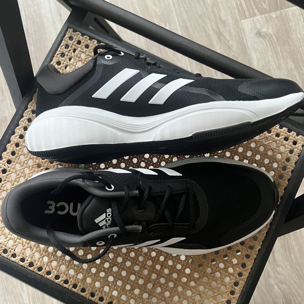 Чоловічі кросівки Adidas Response оригінал