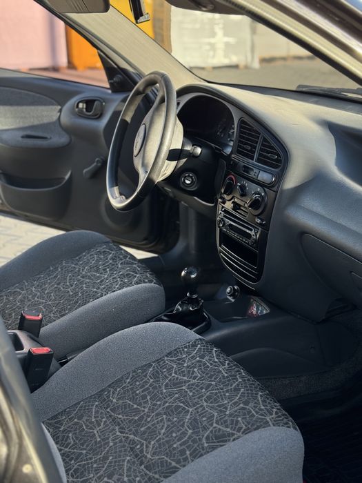 Daewoo lanos (поляк)