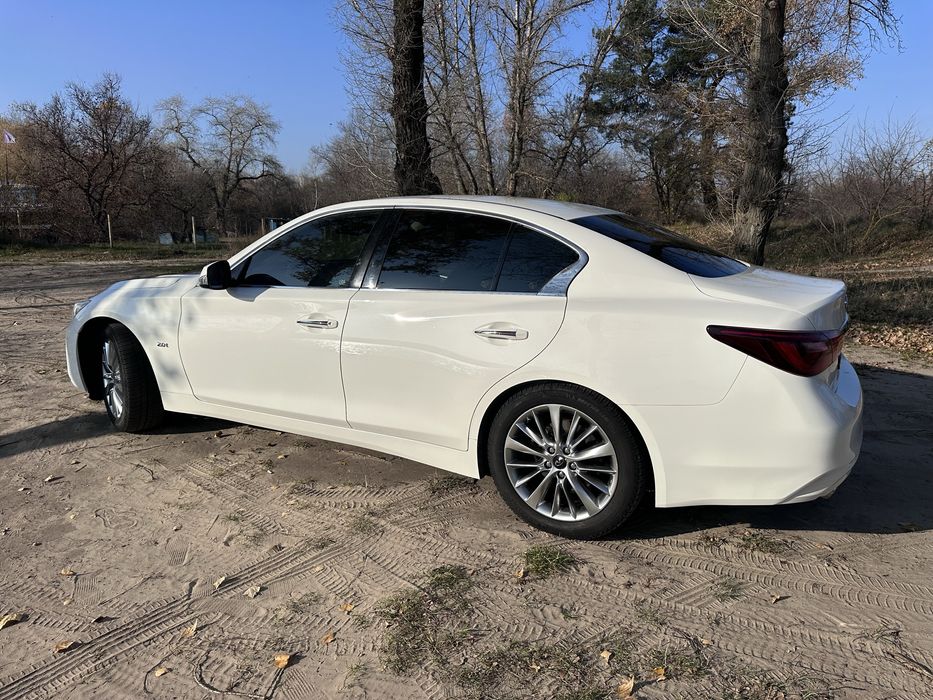 Продам Інфініті Q50