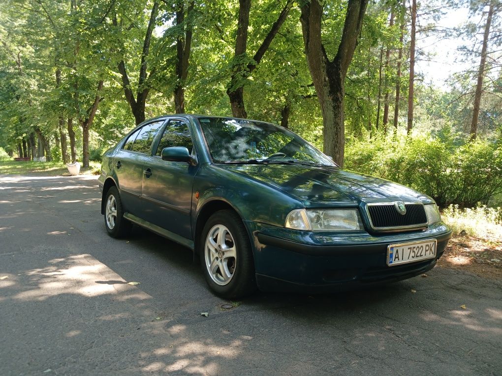 Шкода октавія тур 1.9 диз