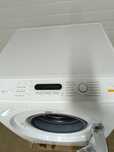 Pralka Miele 7kg A++ 1400obr stan bdb

Dane techniczne:
-model W4144
-