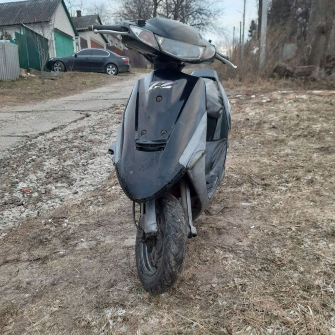 Suzuki Sepia ZZ (дутая)