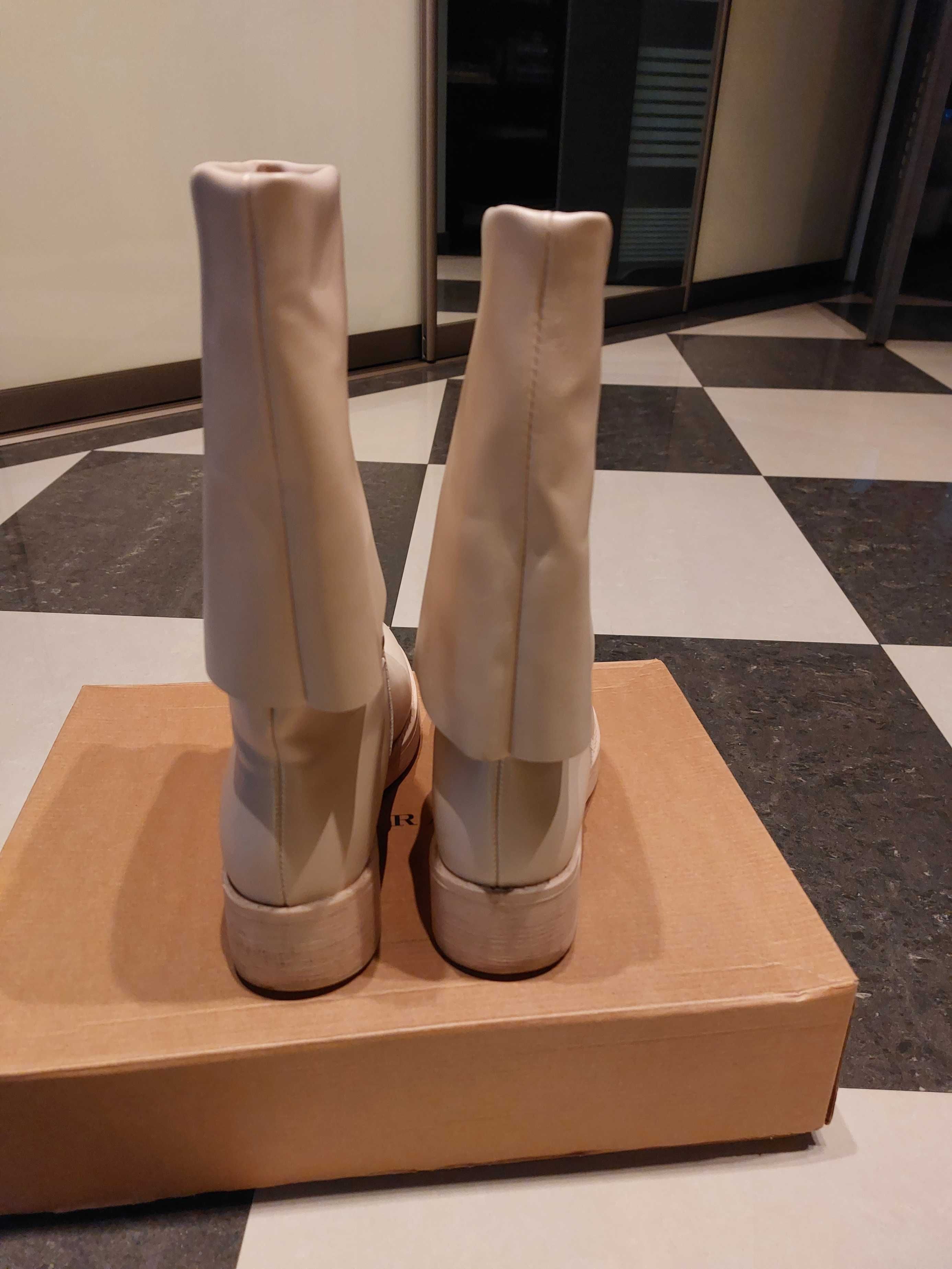 Muszkieterki LA BOTTINE