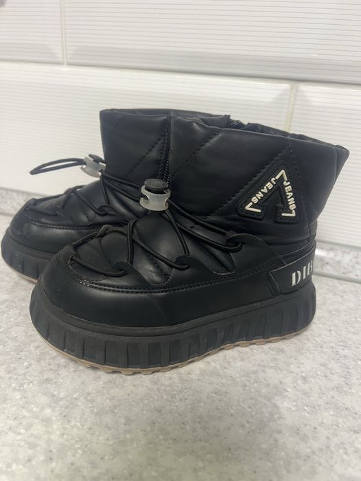 Зимові чобітки на хлопчика