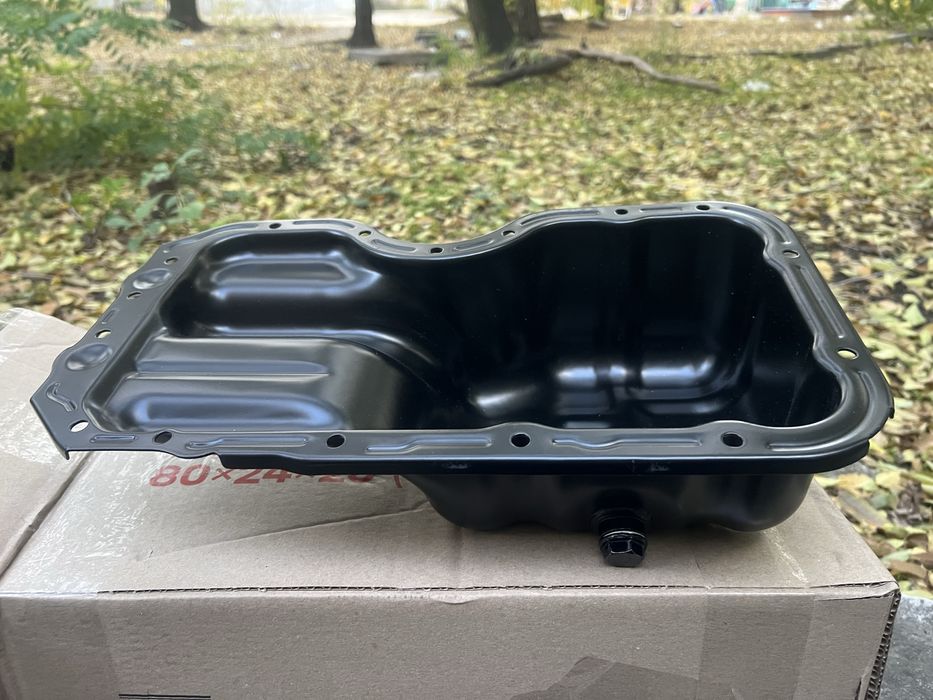 Поддон масляный Мазда 3 бк 03-08