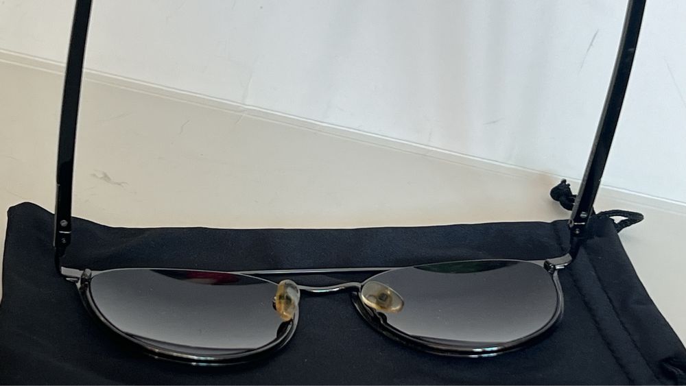 Okulary przeciwsłoneczne Cerruti 1881