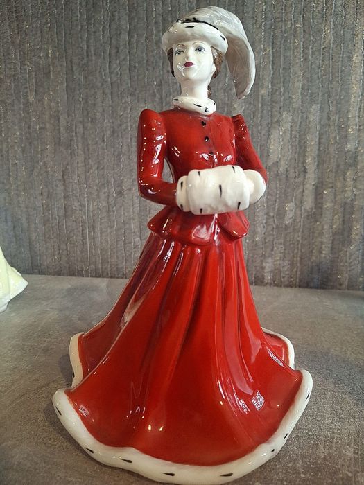 Coalport Świąteczna figurka porcelanowa