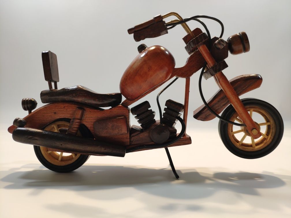 Drewniany model - motor, motocykl model D