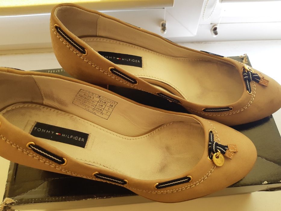 Продам женские туфли лодочки Tommy Hilfiger 38 размер