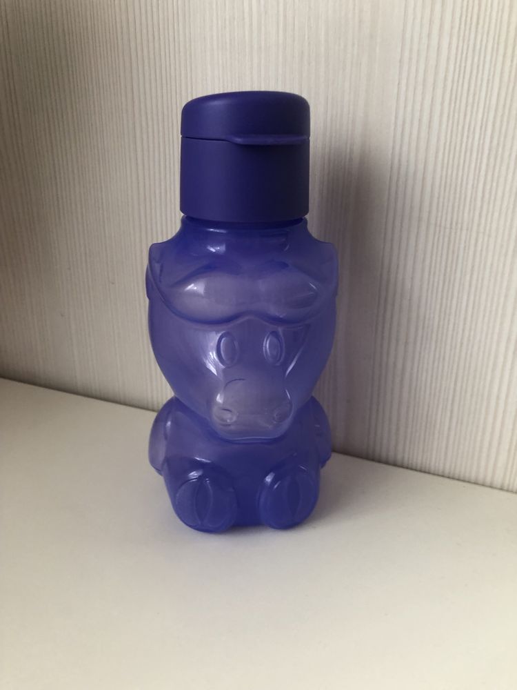 Tupperware еко-пляшка з клапаном.