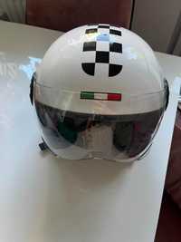 kask ochronny na skuter/motor