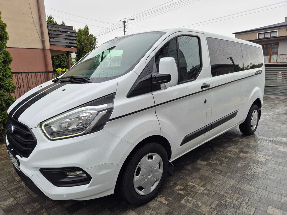 Ford Transit Custom 9 osobowy long długi, jak nowy, Salon Polska