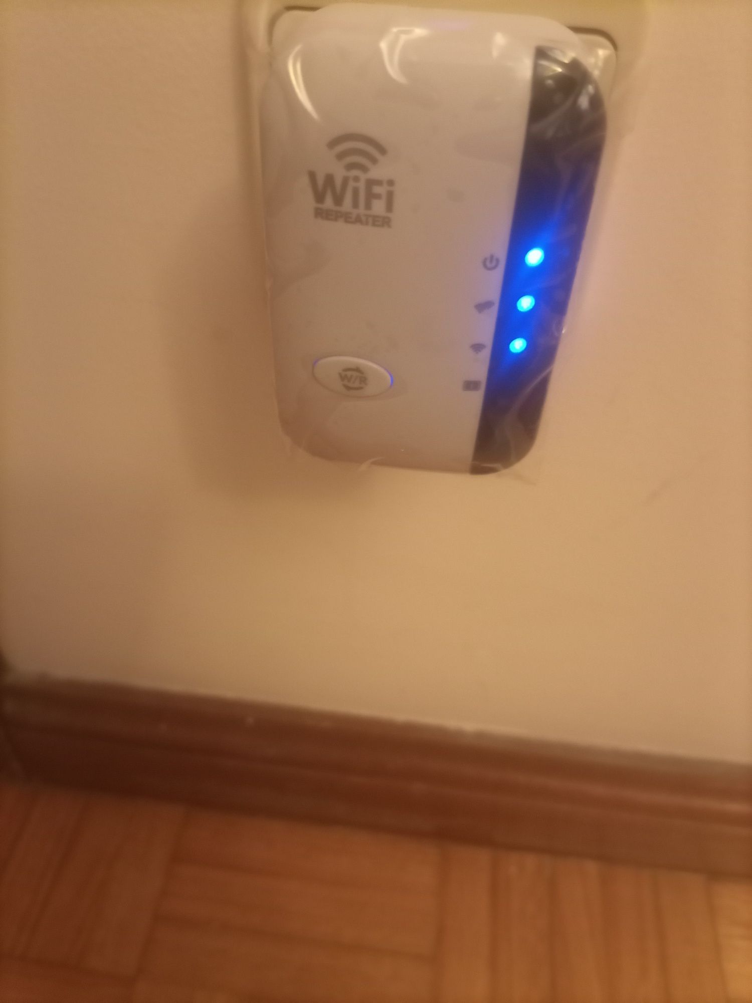 Repetidor wi-fi 2.4G