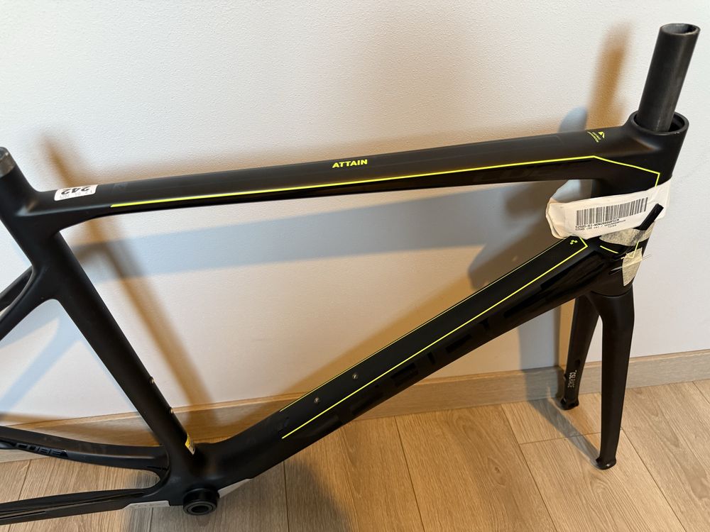 Frameset szosowy cube attain SL 58 XL nowa