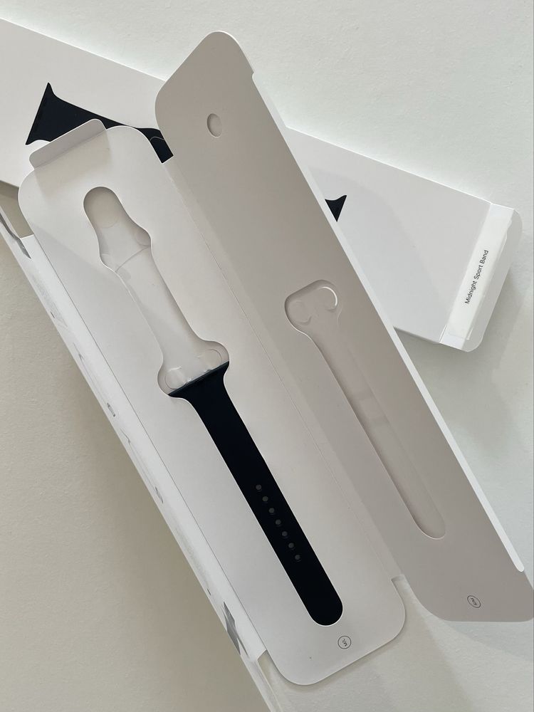 Apple Watch SE (2022) GPS + Cellular 44 mm