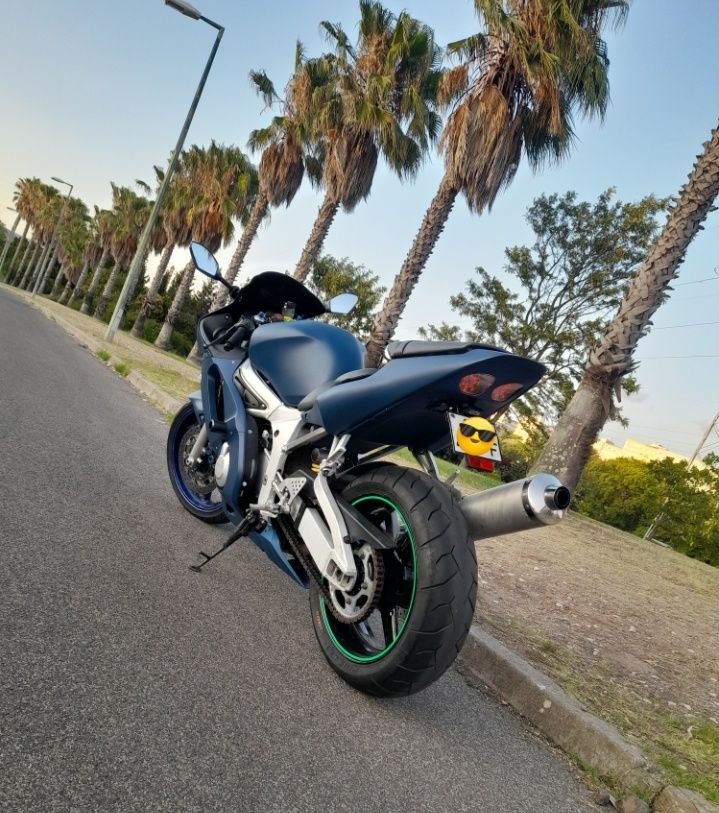 Mota R6 azul Yamaha
