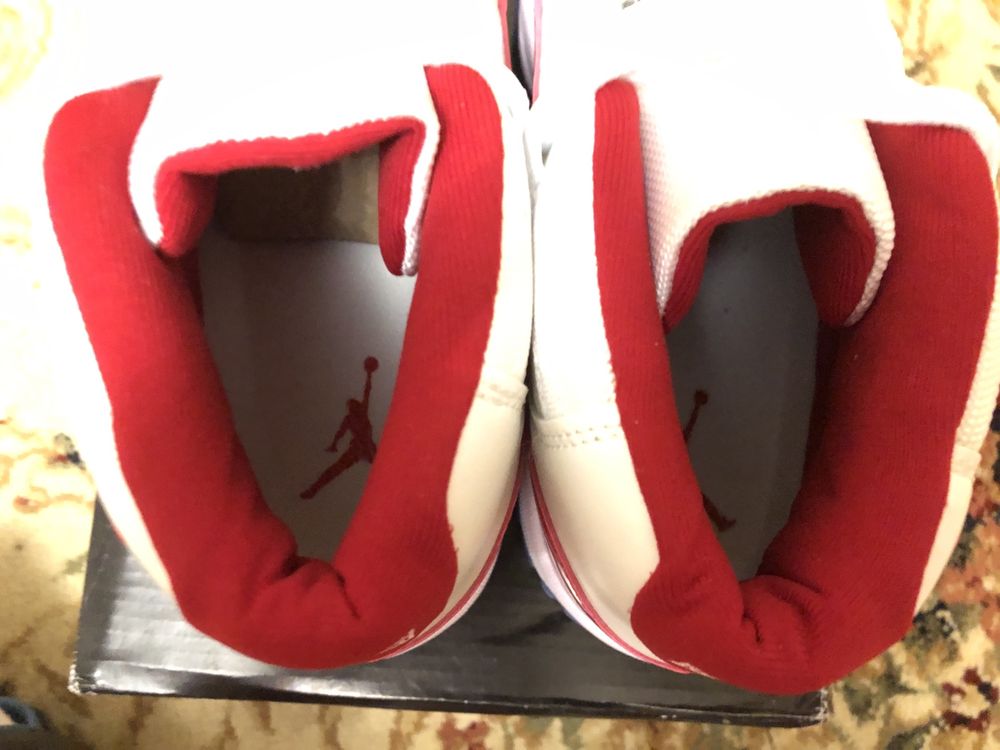 Кросівки Jordan 11 Red Cherry