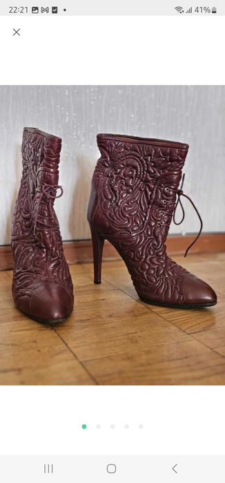 Шкіряні жіночі чоботи