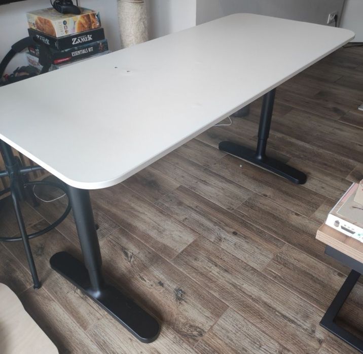 Ikea Bekant blat biurka biały 140X60Cm, Nr art.202.553.21 biurko